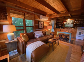 Little Birdsong Cabin